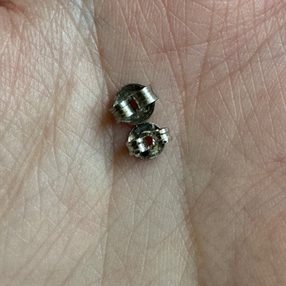 Women Chanel CC Pearl Earrings Pair of 2pcs - Picture 10 of 10